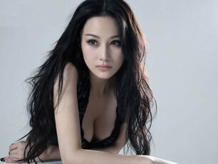 beautiful chinese teen