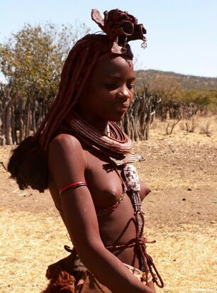 Nacktes Himba Mädchen - Bilder von
