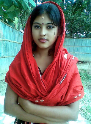 beautiful indian teen